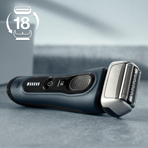 Braun 83M Shaver Head product in use