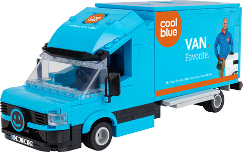 Coolblue Build-a-Bus right side