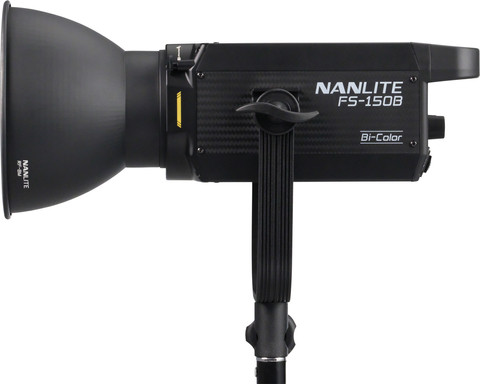 Nanlite FS-150B LED Spot Light côté gauche