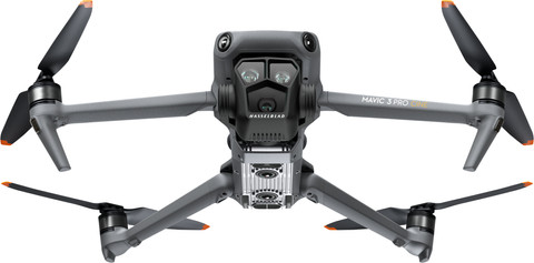 DJI Mavic 3 Pro Cine Premium Combo bottom