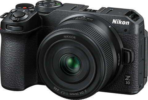 Nikon NIKKOR Z DX 24mm f/1.7 product in use