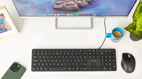 BlueBuilt Bedraad Toetsenbord AZERTY BE product in gebruik