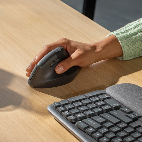 Logitech Wave Keys Clavier Ergonomique Sans Fil AZERTY produit à l'usage