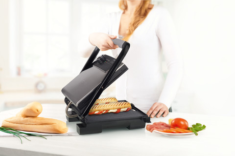 Princess Panini Grill Pro product in use