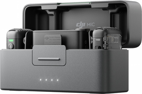 DJl Mic 2 + Charging case right side