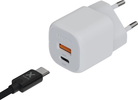 Xtorm Chargeur Rapide avec 2 Ports USB 20 W Blanc produit à l'usage