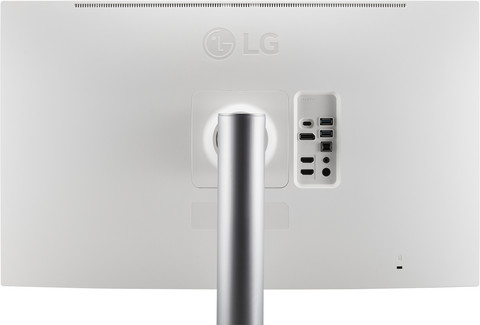 LG UltraFine 27UQ850V-W detail