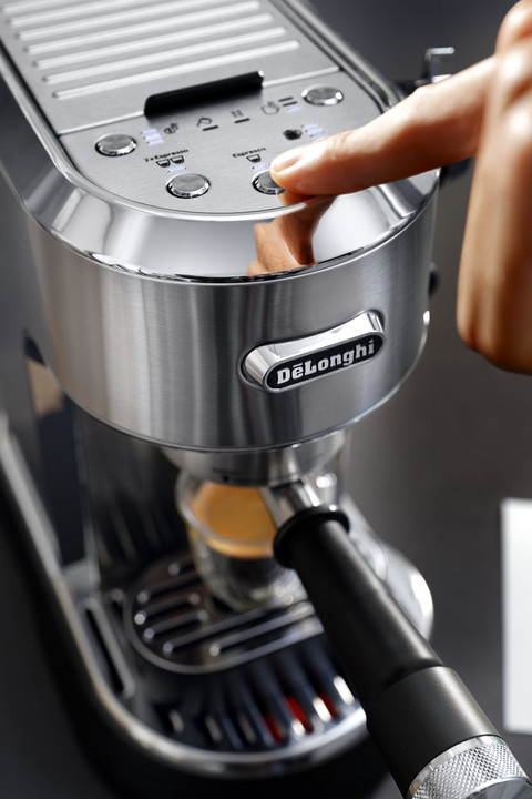 De'Longhi Dedica Maestro Plus EC950.M detail