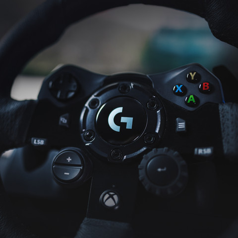 Logitech G923 TRUEFORCE - Lenkrad mit Force Feedback für Xbox Series X|S, Xbox One und PC detail