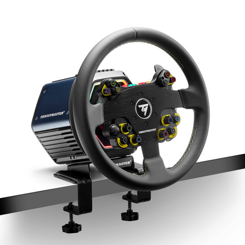 Thrustmaster Evo Racing 32R Leather Addon product in gebruik