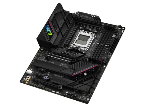 ASUS ROG Strix B650E-F GAMING WiFi right side