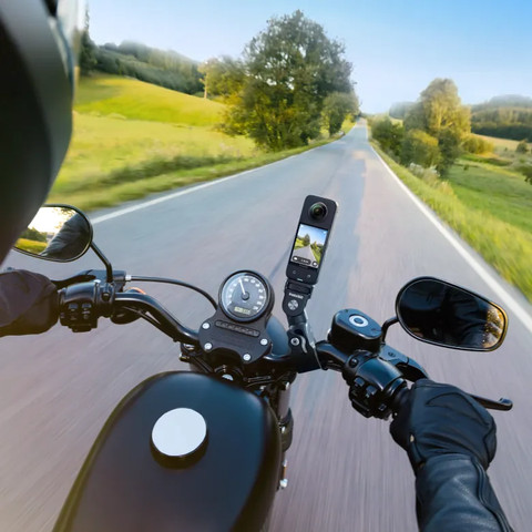 Insta360 Motorcycle Accessoire Kit product in gebruik