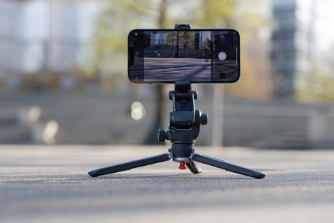 Rollei Creator Grip Mini Tripod product in use