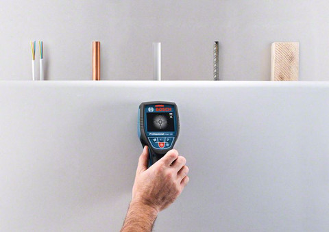 Bosch D-TECT 120 product in use