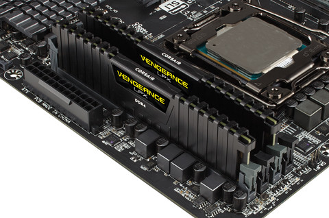 Corsair Vengeance LPX 16GB DIMM DDR4-3200/16 2x 8GB product in use