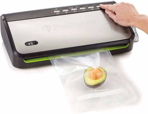 FoodSaver FSV005X Profi Line Silver product in use