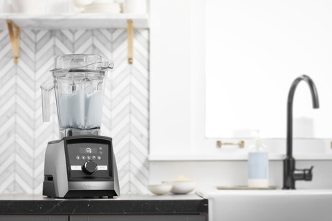 Vitamix Ascent A3500i Brushed Stainless Steel product in use