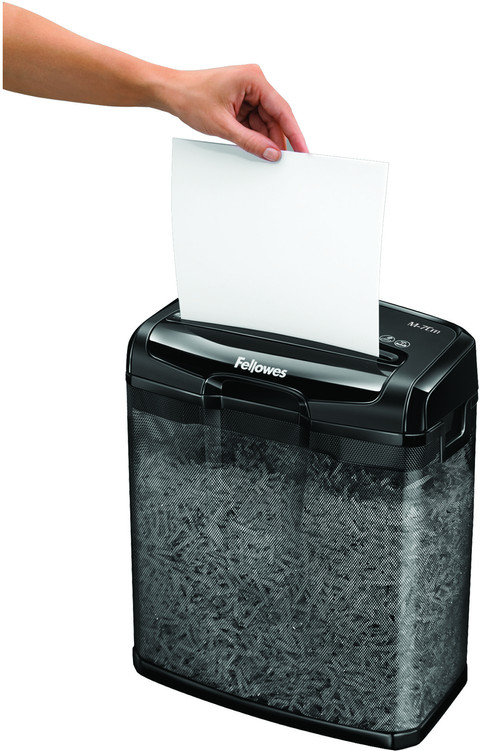 Fellowes Powershred M-7CM product in use