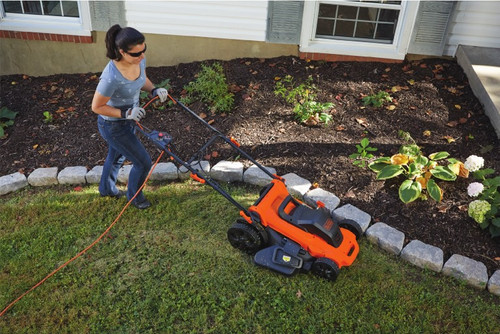 DE BESTE GRASMAAIER: BLACK+DECKER LM2000-QS