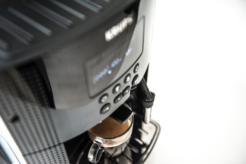 Krups EA8150 Zwart product in gebruik