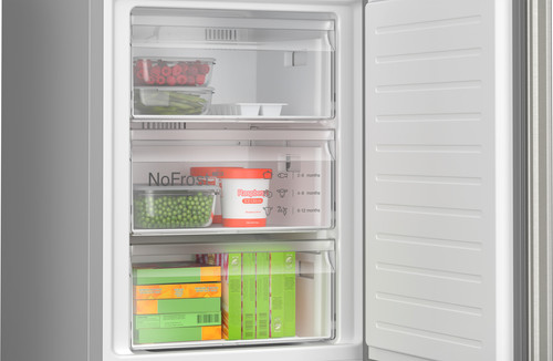 Bosch KGN362IBF detail