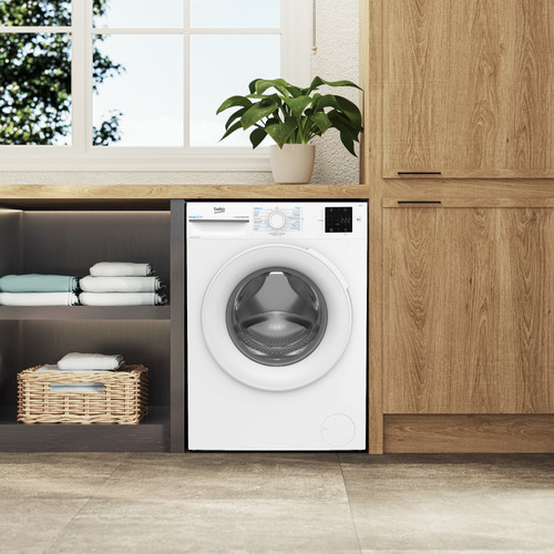 Beko BM3WFU37412CW EnergySpin product in use