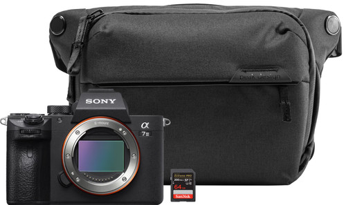 Sony A7 III Starterskit Main Image