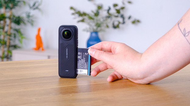 X4: lange batterijduur van 135 minuten