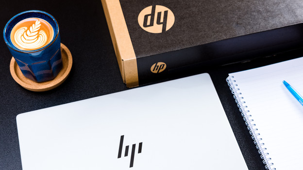 HP EliteBook 1040 en de doos