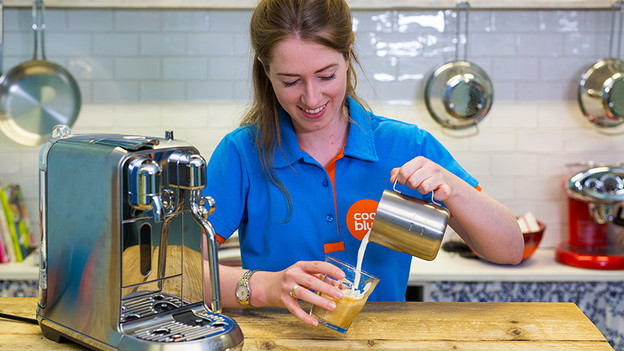 Tip 3: place the stainless steel pitcher on the temperature sensor