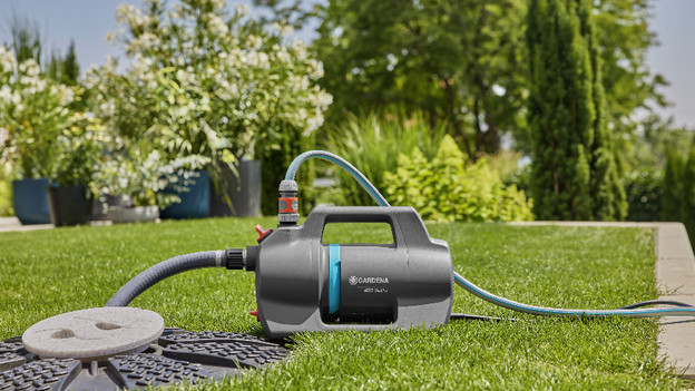 Hoe gebruik je een tuinpomp voor de tuinbewatering?