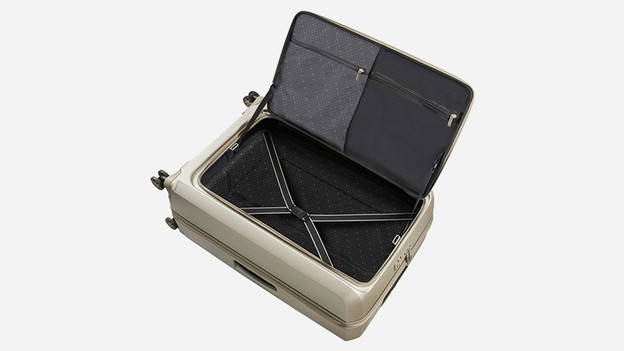 Hard shell suitcase: limited space