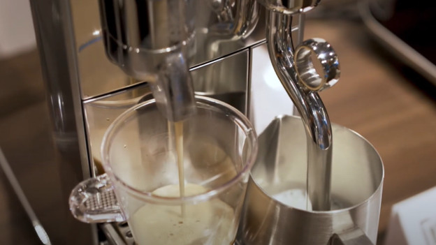 Automatische stoompijp: hoge kwaliteit melkschuim