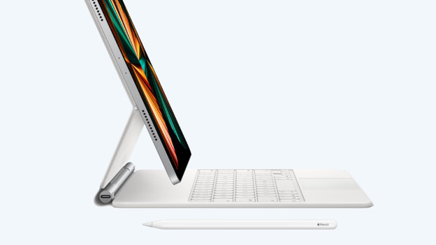 iPad Pro (2021): Pencil 2, Magic Keyboard
