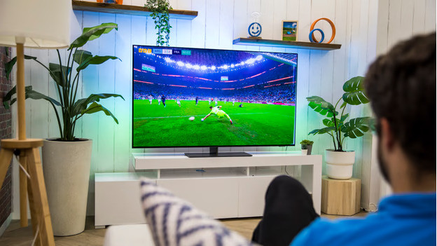 Fast pixel response times for gaming and action