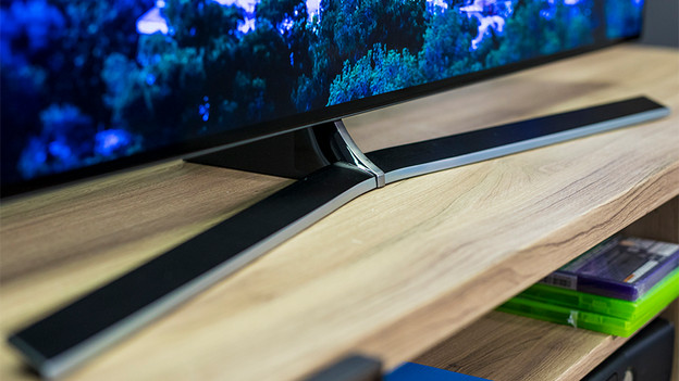 Voet van de Hisense H55O8B OLED tv