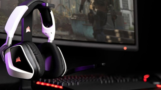 CORSAIR headset