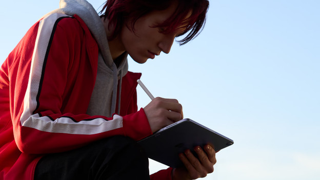 iPad Air (2022): gaming and school