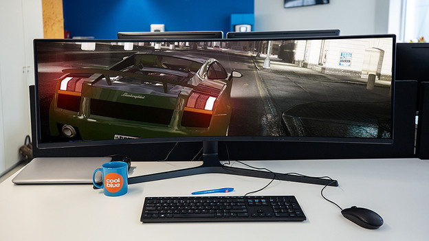 Choose a 1440-pixel gaming monitor