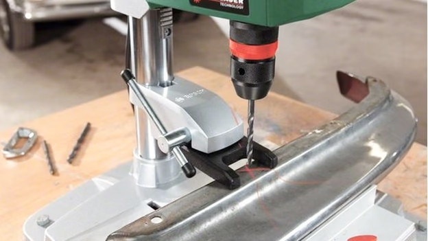 Kolomboormachine voor boren in metaal