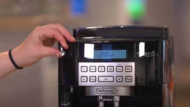 Spoel de stoompijp door 