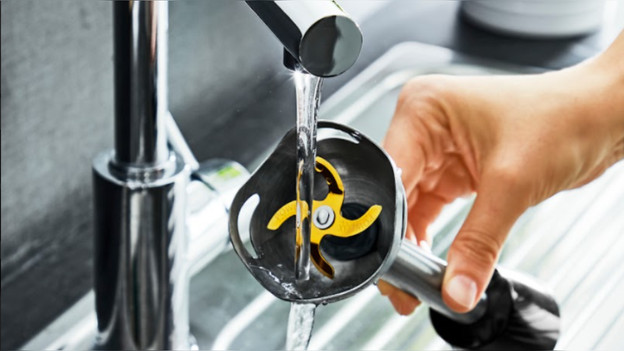 Immersion blender: less cleaning