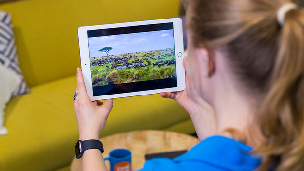 Watch the Apple iPad (2017) video