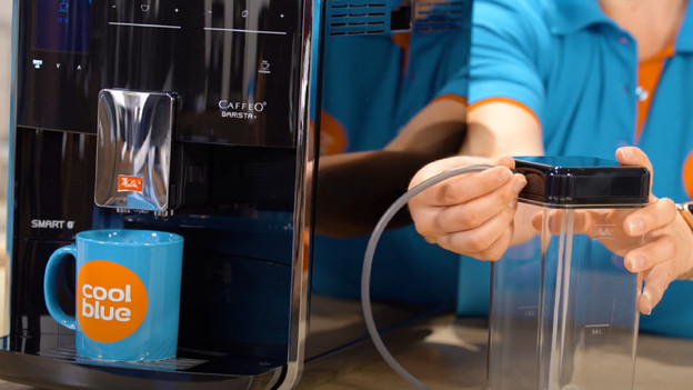 Sluit het melksysteem aan