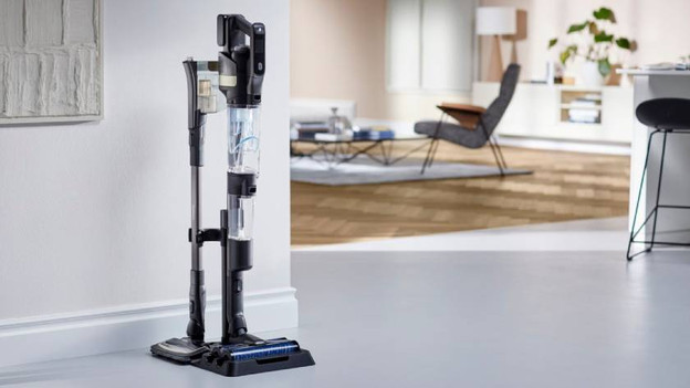 Difference between stick vacuum and wet and dry vacuum