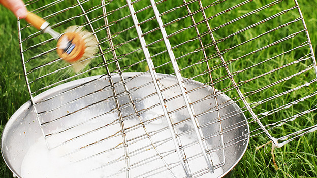 Je grillrooster gebruiksklaar maken