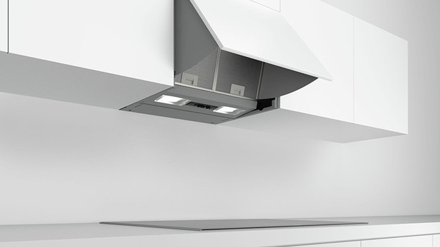 Opengeklapte afzuigkap
