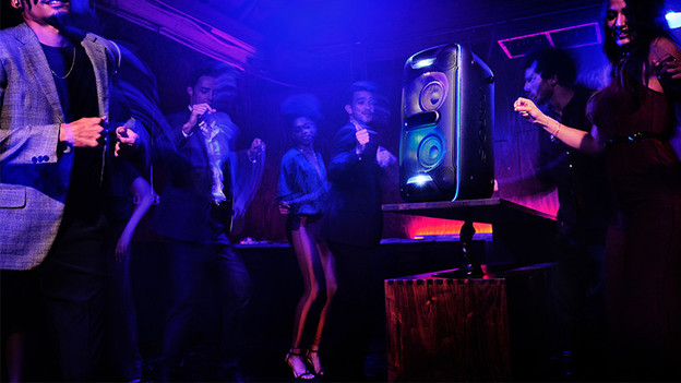 Party speaker op feest