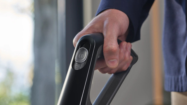 Sprinter and Racer: 2 batteries