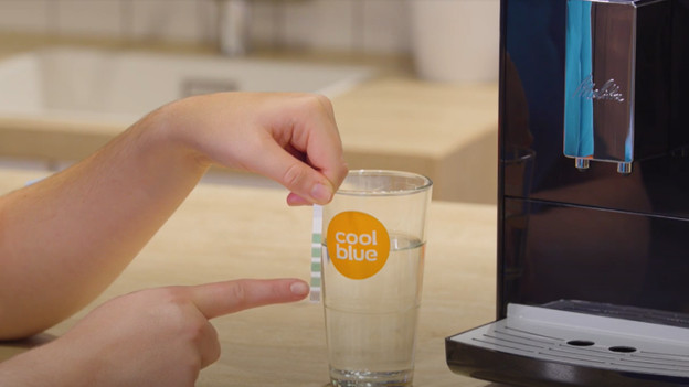 Stel de waterhardheid in